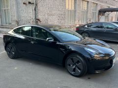 Фото авто Tesla Model 3