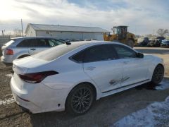 Photo of the vehicle Genesis G80