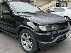 Photo of the vehicle BMW X5