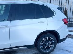 Photo of the vehicle BMW X5