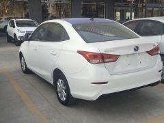 Сүрөт унаа Changan Alsvin