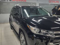 Photo of the vehicle Toyota Highlander