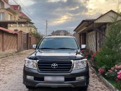 Сүрөт унаа Toyota Land Cruiser