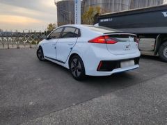 Фото авто Hyundai IONIQ