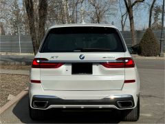 Сүрөт унаа BMW X7