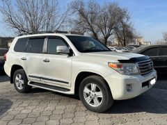 Сүрөт унаа Toyota Land Cruiser