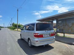 Сүрөт унаа Toyota Alphard