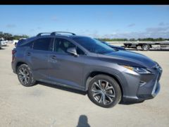 Photo of the vehicle Lexus RX