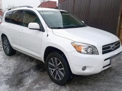 Сүрөт унаа Toyota RAV4