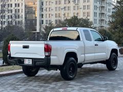 Сүрөт унаа Toyota Tacoma