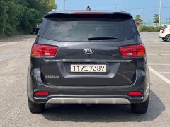 Сүрөт унаа Kia Carnival