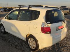 Фото авто Honda Fit