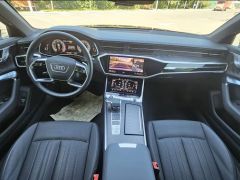 Photo of the vehicle Audi A6