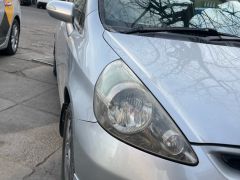 Photo of the vehicle Honda Fit