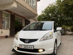 Фото авто Honda Jazz