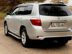 Фото авто Toyota Highlander