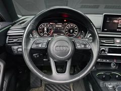 Photo of the vehicle Audi A5