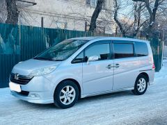 Фото авто Honda Stepwgn