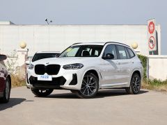 Photo of the vehicle BMW X3