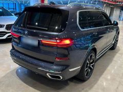 Фото авто BMW X7