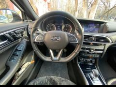 Сүрөт унаа Infiniti Q30