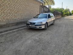 Сүрөт унаа Toyota Avensis