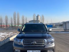 Photo of the vehicle Toyota Land Cruiser