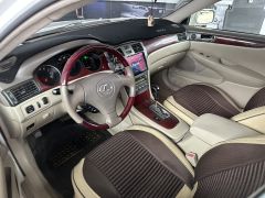 Photo of the vehicle Lexus ES