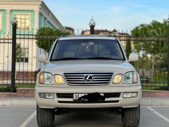 Photo of the vehicle Lexus LX