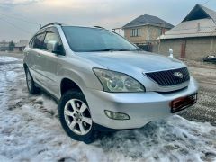 Сүрөт унаа Toyota Harrier