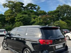 Сүрөт унаа Kia Carnival