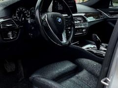 Фото авто BMW 5 серии