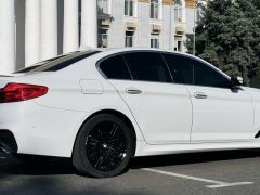 Фото авто BMW 5 серии