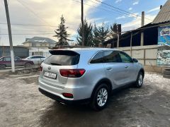 Сүрөт унаа Kia Sorento