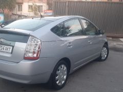 Фото авто Toyota Prius