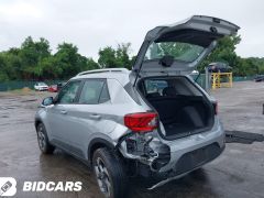 Фото авто Hyundai Venue