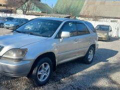 Photo of the vehicle Toyota Harrier