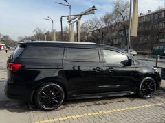 Фото авто Kia Carnival