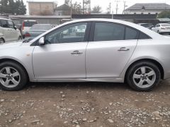 Photo of the vehicle Chevrolet Cruze