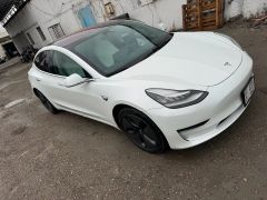 Фото авто Tesla Model 3