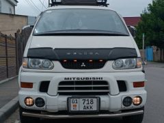 Сүрөт унаа Mitsubishi Delica