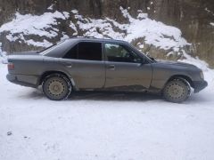 Photo of the vehicle Mercedes-Benz W124