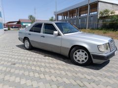 Фото авто Mercedes-Benz W124