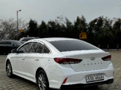 Photo of the vehicle Hyundai Sonata