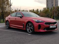 Photo of the vehicle Kia Stinger