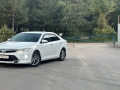 Сүрөт унаа Toyota Camry