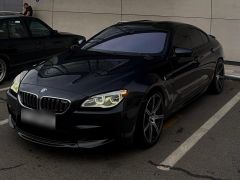 Photo of the vehicle BMW M6