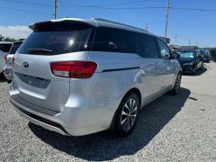 Фото авто Kia Carnival