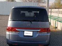 Фото авто Honda Stepwgn