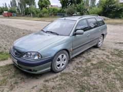 Сүрөт унаа Toyota Avensis